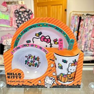 Hello kitty halloween 5PC SET